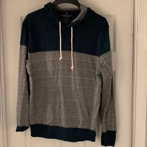Men’s American Eagle Light weight Hoodie Size M